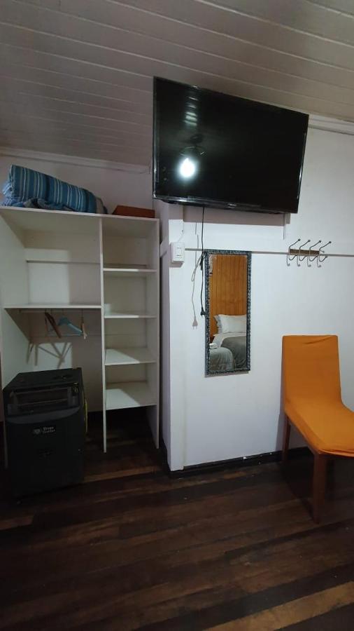 Hostal Las Heras Темуко Екстер'єр фото